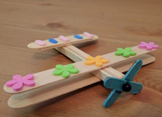 How To Make An Easy Airplane For Your Kid