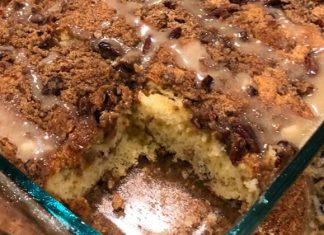 Sour Cream Coffee Cake Recipe