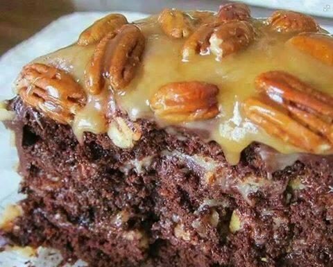 TURTLE CARAMEL CAKE RECIPE