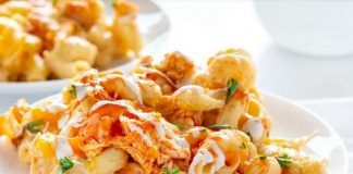 Buffalo Chicken Macaroni and Cheese