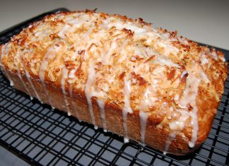 JAMAICAN BANANA BREAD