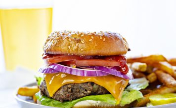 Classic Cheeseburger