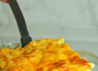 Southern Baked Macaroni & Cheese!