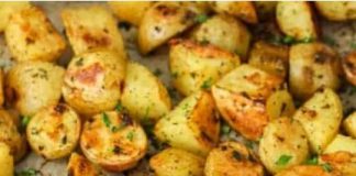 Easy Oven Roasted Potatoes