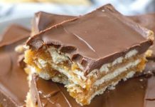 HOMEMADE KIT KAT BARS