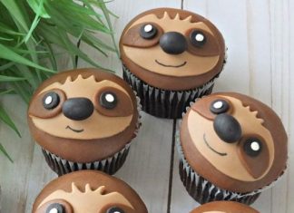 SLOTH CUPCAKES