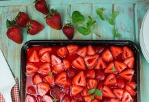 STRAWBERRY SLAB PIE