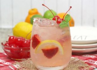 EASY GIGGLE JUICE COCKTAIL