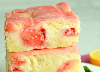 Strawberry Lemon Blondies!
