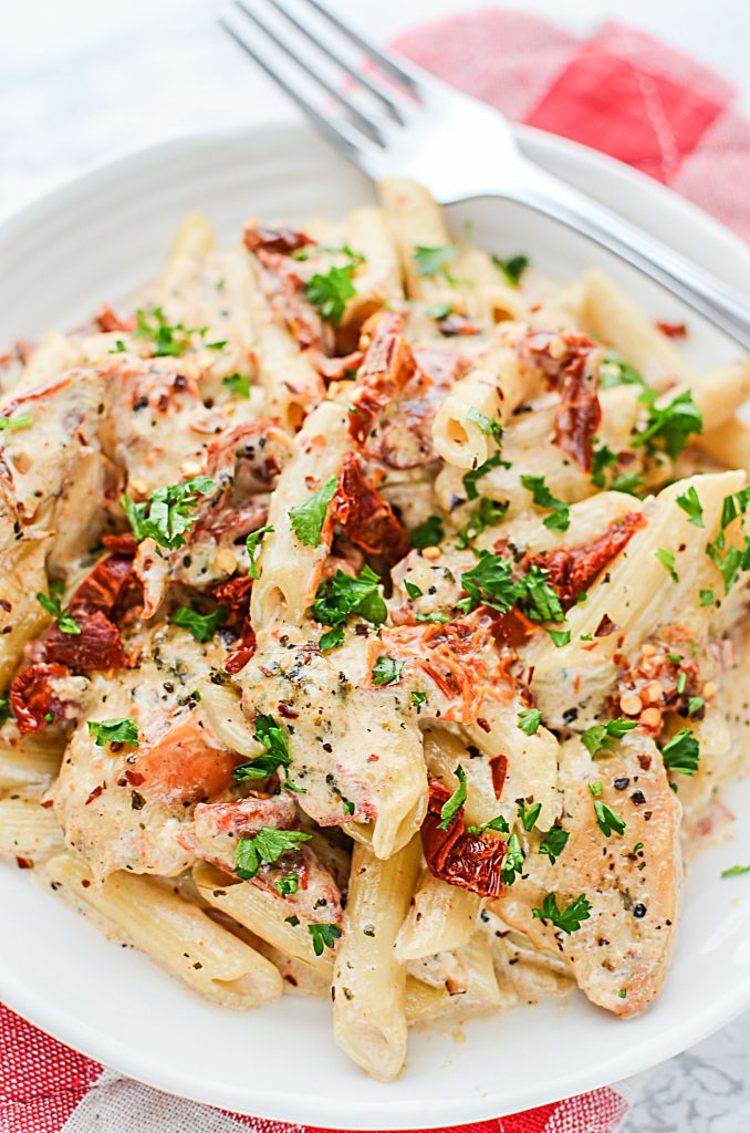 Creamy Sun Dried Tomato Chicken Pasta Grandmas Things 8688