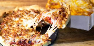 HOMEMADE CHICAGO STYLE DEEP DISH PIZZA