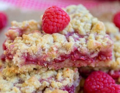 RASPBERRY CRUMBLE BARS