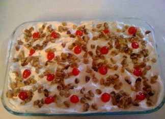 Easy made Banana Split Cake