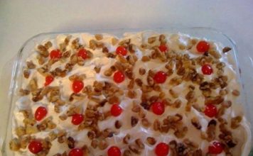 Easy made Banana Split Cake