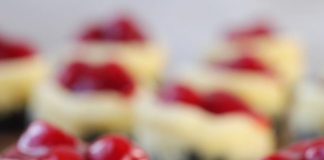 MINI CHERRY CHEESECAKES