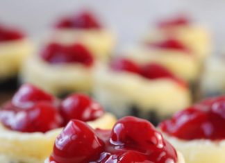 MINI CHERRY CHEESECAKES