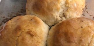 Easy 7-Up Biscuits