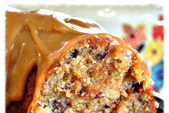 Brown Sugar Carmel Pound Cake