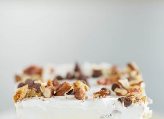 MOUNTAIN MAMA ICEBOX CAKE