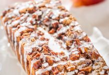 APPLE FRITTER CAKE