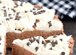No Bake Chocolate Cheesecake