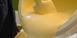 Paula Deen’s “Not Yo’ Mama’s Banana Pudding