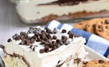 Chocolate Chip Cookie Lasagna
