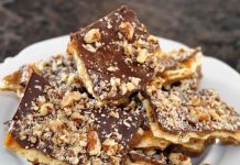Saltine Cracker Toffee