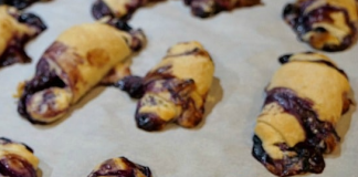 Blueberry Cream Cheese Bites