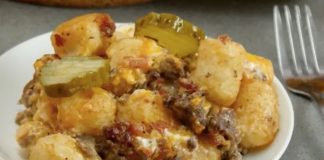 BACON CHEESEBURGER TATER TOT CASSEROLE