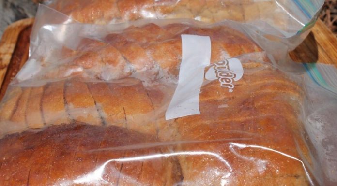 How To Successfully Freeze Bread So That It Stays Fresh