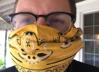 How To Keep Your Glasses From Fogging Up While Wearing A Mask