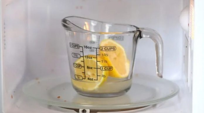 How To Deep Clean The Microwave With No Scrubbing Required