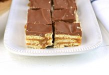 Caramel Cracker Bars
