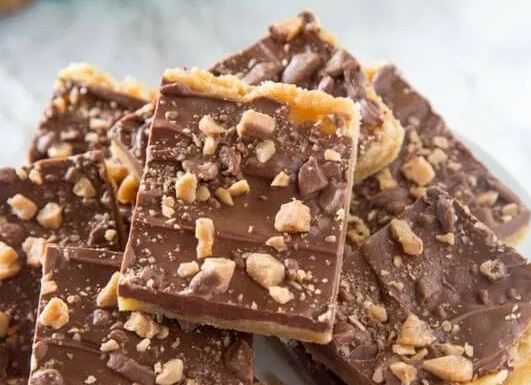 CHOCOLATE TOFFEE BARS