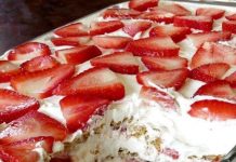 STRAWBERRY CREAM CHEESE ICEBOX CAKE