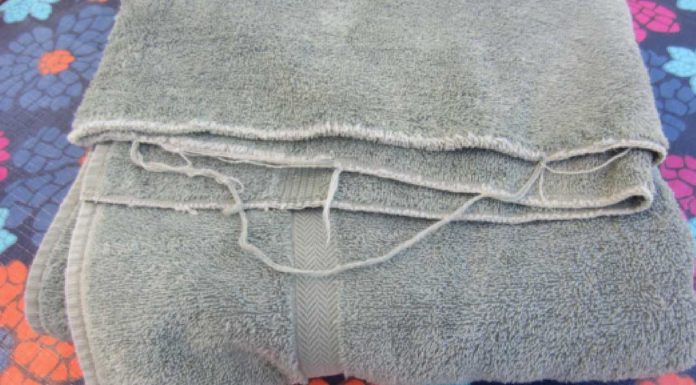 12 Ways To Upcycle Your Old, Tattered Towels