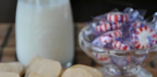 Chocolate Peppermint Shortbread Cookies