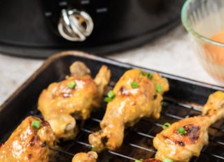 Slow Cooker Bang Bang Chicken