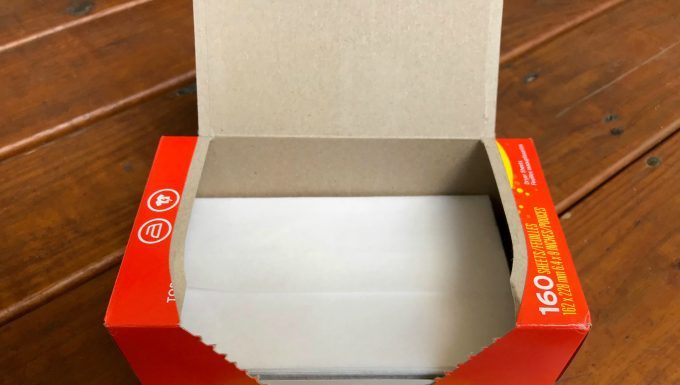 25 USES FOR DRYER SHEETS YOU NEED TO KNOW