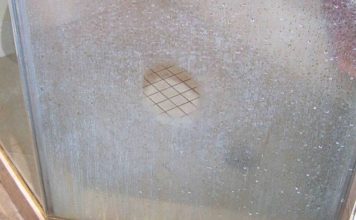 How To Rid Mildew And Hard Water Stains From The Shower