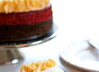 Red Velvet Cheesecake