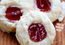 Raspberry Thumbprint Cookies