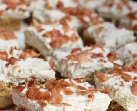 Maple Bacon Blondies