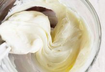 How To Make 2-Ingredient Buttercream Frosting