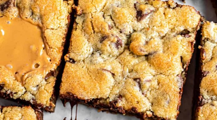 Peanut Butter Chocolate Chip Bars