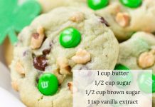 PISTACHIO AND CHOCOLATE LEPRECHAUN COOKIES