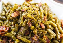 CROCK POT BUTTERY BACON GREEN BEANS