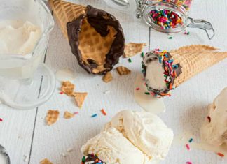 Homemade Vanilla Ice Cream