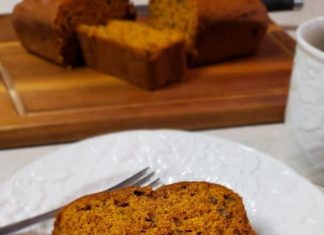 PUMPKIN RAISIN BREAD